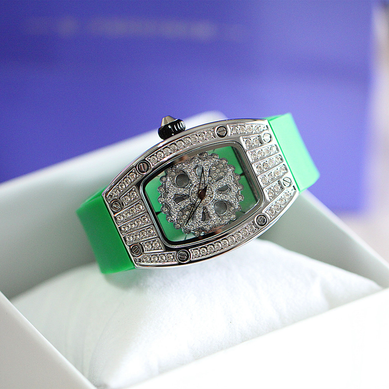Jiudou Wanghong Shi Lai Yun Neue Damenmode Diamant Set Silikonband wasserdichte Uhr_voghion.com