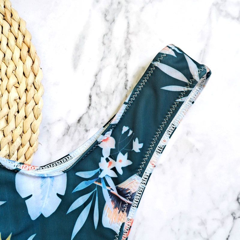 New Leopard Digital Print Sexy Women's Two-Piece Bikini Hot Spring Brazilian Swimwear V-String Bottoms_voghion.com