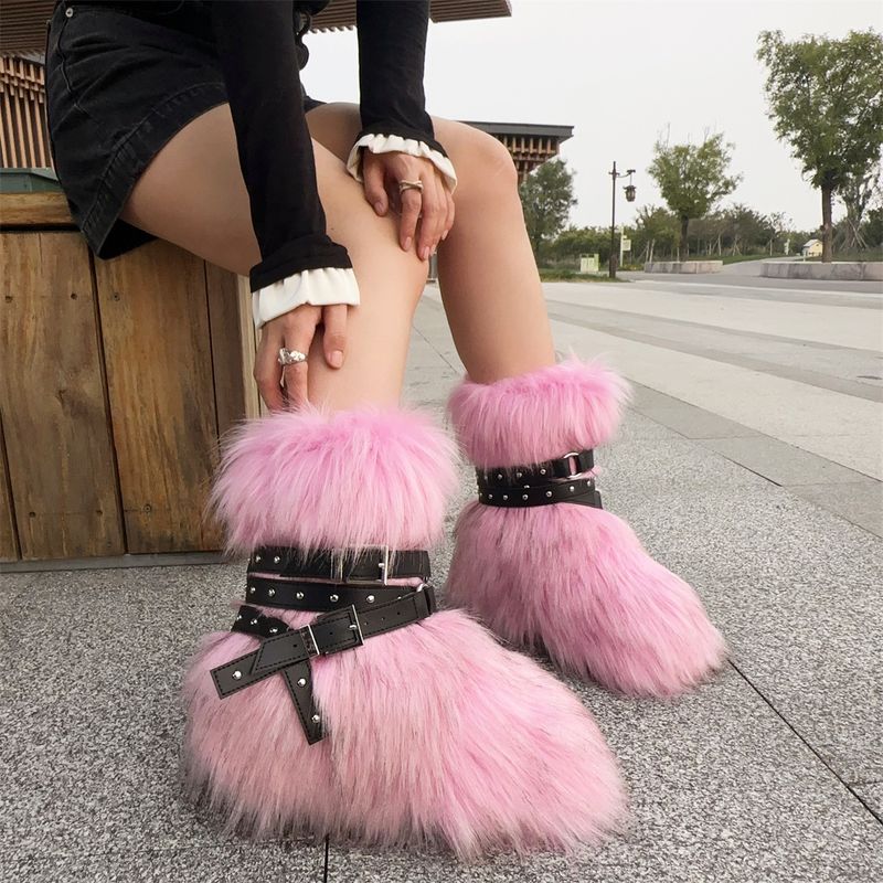 Botas de invierno con plataforma plana estilo punk para mujer, con tachuelas y piel sintética: antideslizantes, cálidas y a la moda (varios colores y tallas disponibles)._voghion.com