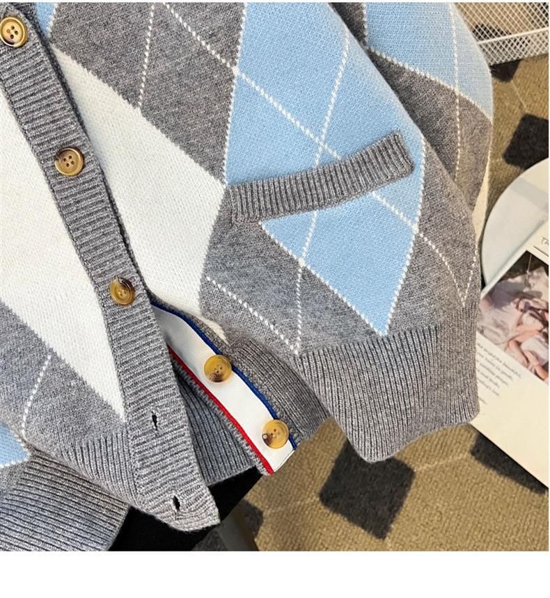 "V-Neck Diamond Pattern Knitted Cardigan – European Style Open Front Sweater"_voghion.com