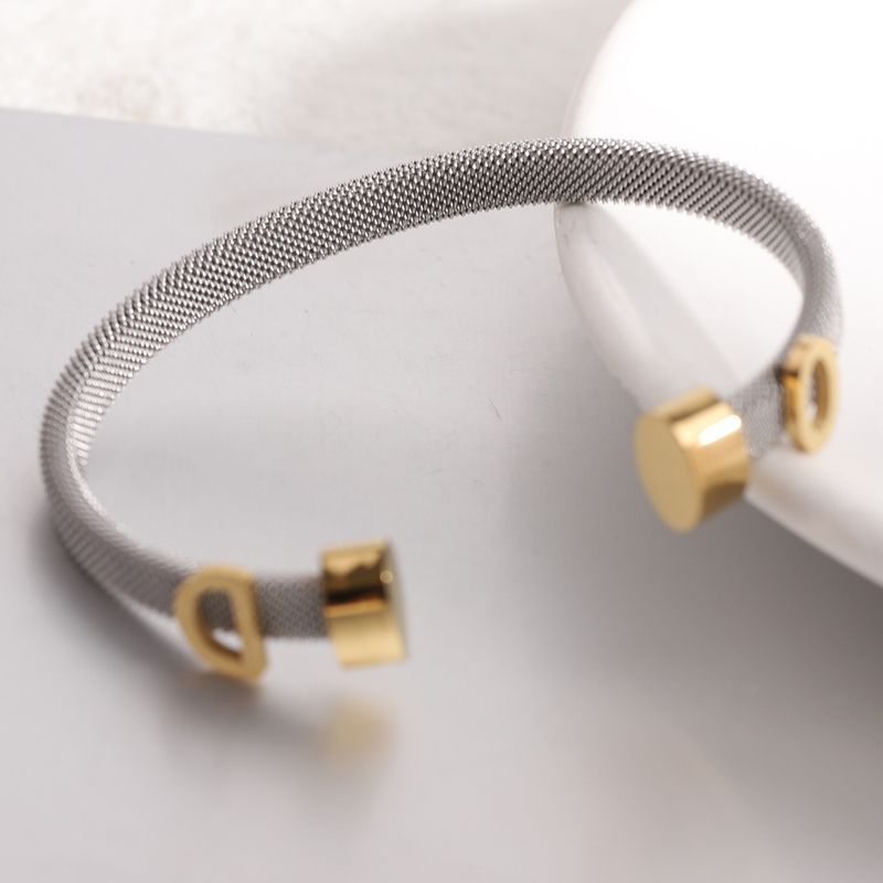 2 STÜCKE Elegante Und Minimalistische Weibliche Edelstahl Draht Kabel Öffnung OD Brief Armband_voghion.com
