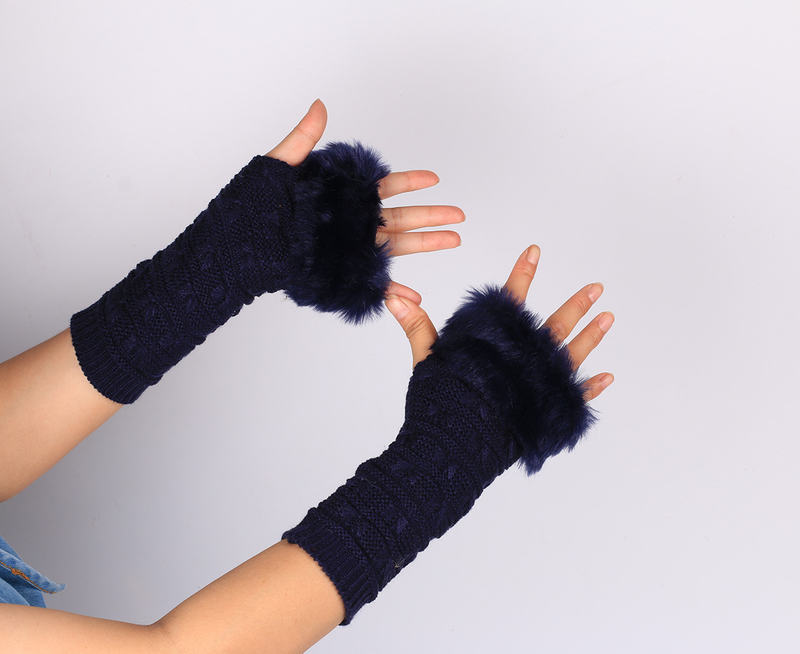 Men's Gloves Butterfly Pattern Plus Wool Gloves New Style Knitted Gloves Half Finger Computer Gloves Wool Mouth Warm_voghion.com