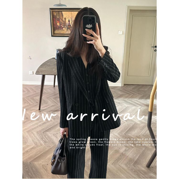 Early Autumn Old Money Style Loose Black Striped High Intelligence Suit Vest Wide-Leg Pants Three-Piece Set For Women_voghion.com