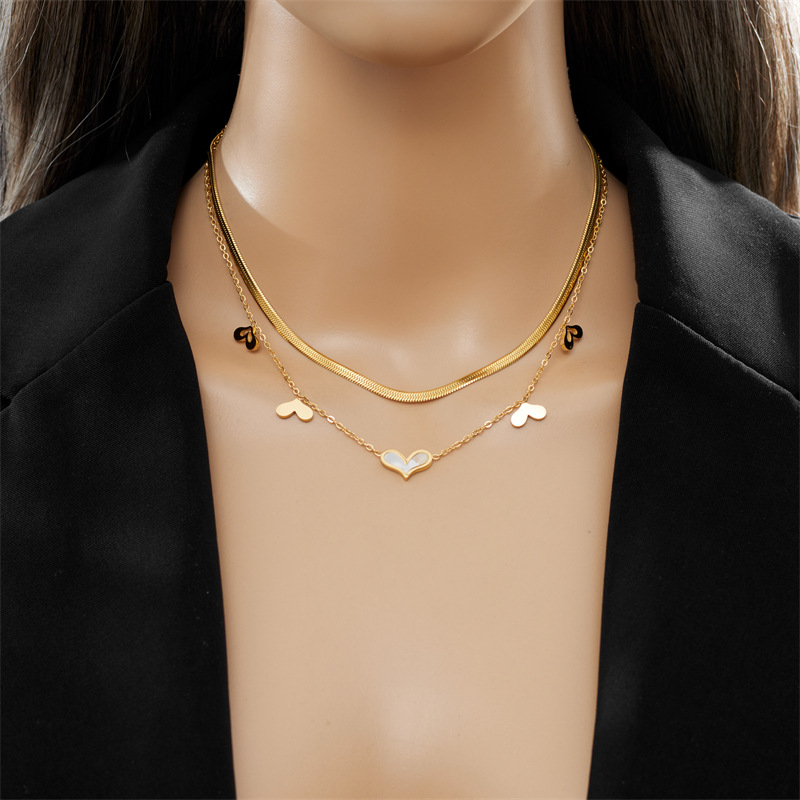Europäische und amerikanische Mode-Nischen-Design, schlichtes Temperament, doppellagige Liebesanhänger-Anhängerkette aus Titanstahl_voghion.com