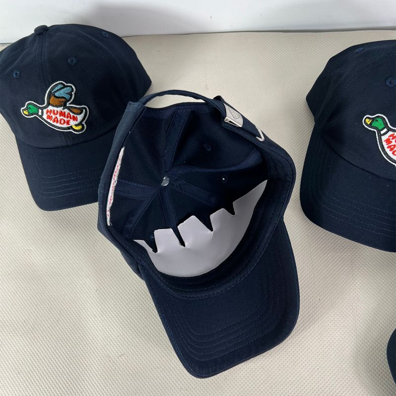 11 Stile Baumwolle Baseball Cap Japanischer Trend Buchstaben Stickerei Eisbär Ente Schwein Entenschnabel Hut_voghion.com