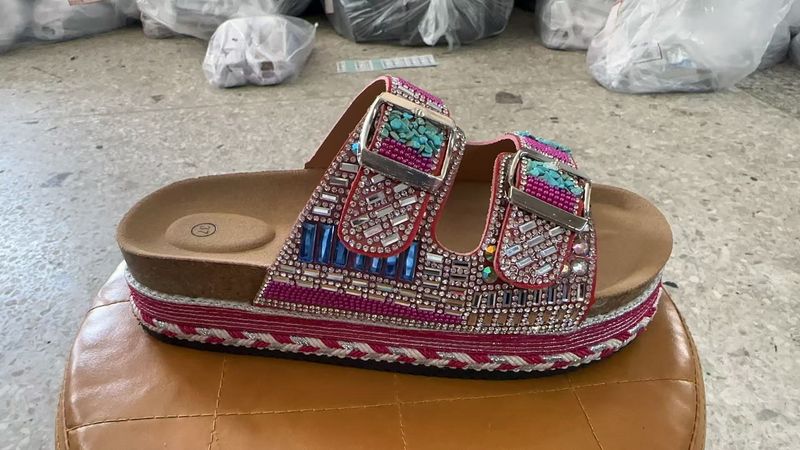 Modesch Déck Ënner Duebelknäppchen Waasser Diamant Kork Fraen, Boken Schong, Casual Pantoffelen Fir Fraen_voghion.com