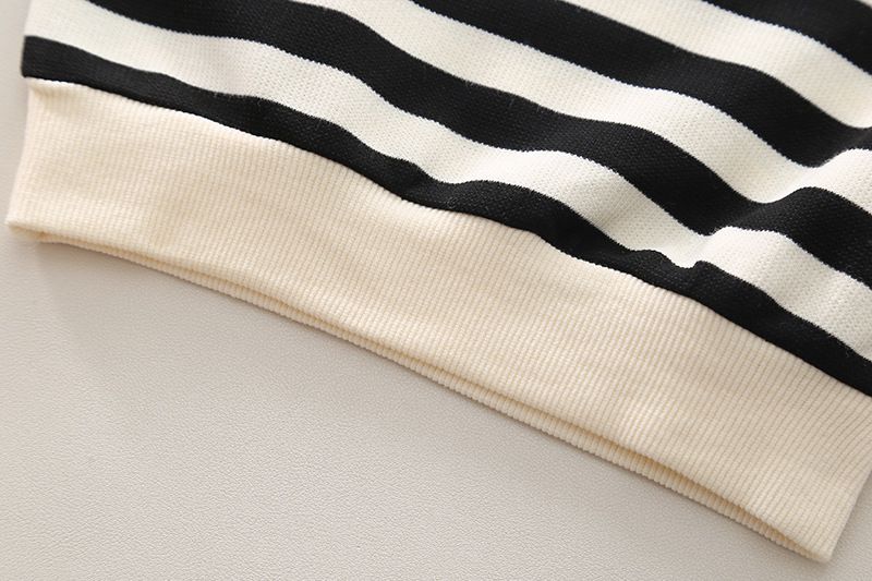 Gestreifter langärmeliger Jeans-Overall für Jungen im Herbst 2024, Neuware, zweiteiliger Baby-Overall mit dreidimensionalem Cartoon-Muster_voghion.com