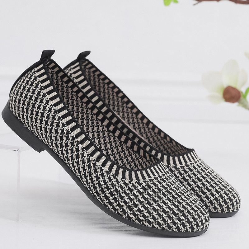 Single 2025 Summer New Slip-On Casual Lazy Flat Women's Mom Shoes_voghion.com