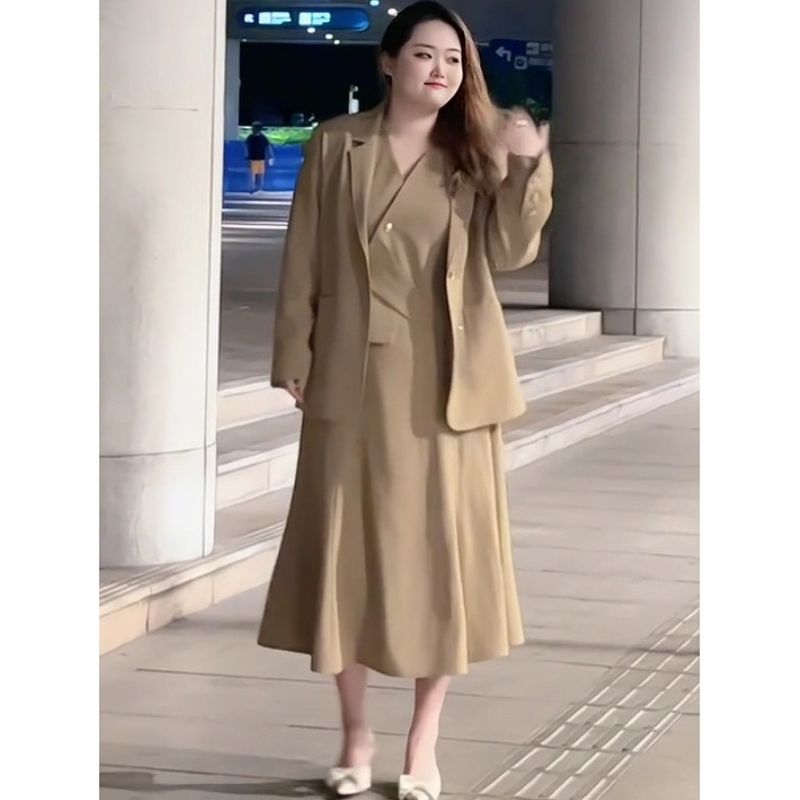 Conjunto de três peças feminino plus size, blazer casual profissional, colete e saia, novo estilo, outono 2024_voghion.com