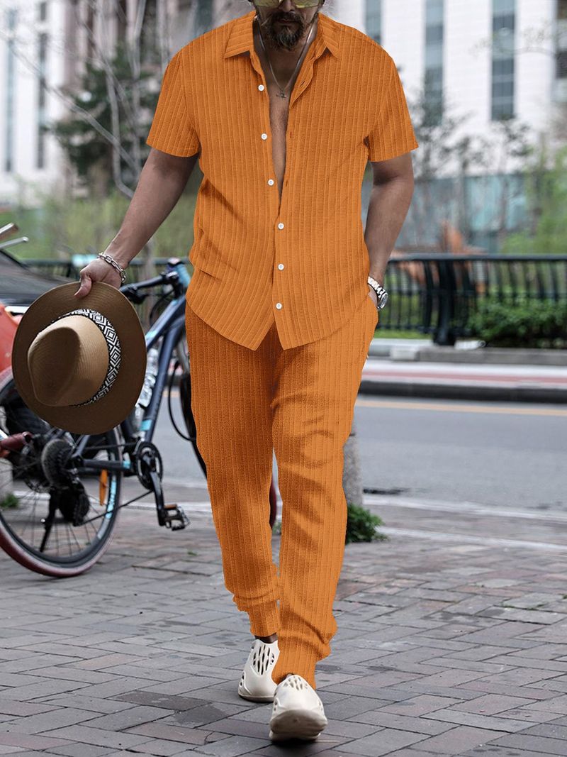 Zweiteiliges Sommer-Set für Herren, dünn, lässig, Revers, einfarbig, Micro-Stretch-Hemd + locker gestreifte Kurzarmhose, Strandanzug_voghion.com