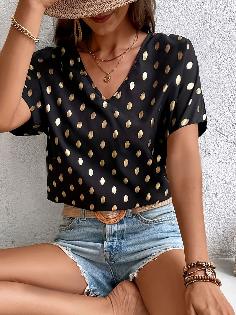 2025 New Women's Casual Batwing Short Sleeve Western Style Trendy Printed Loose Top V-Neck T-Shirt For Women_voghion.com