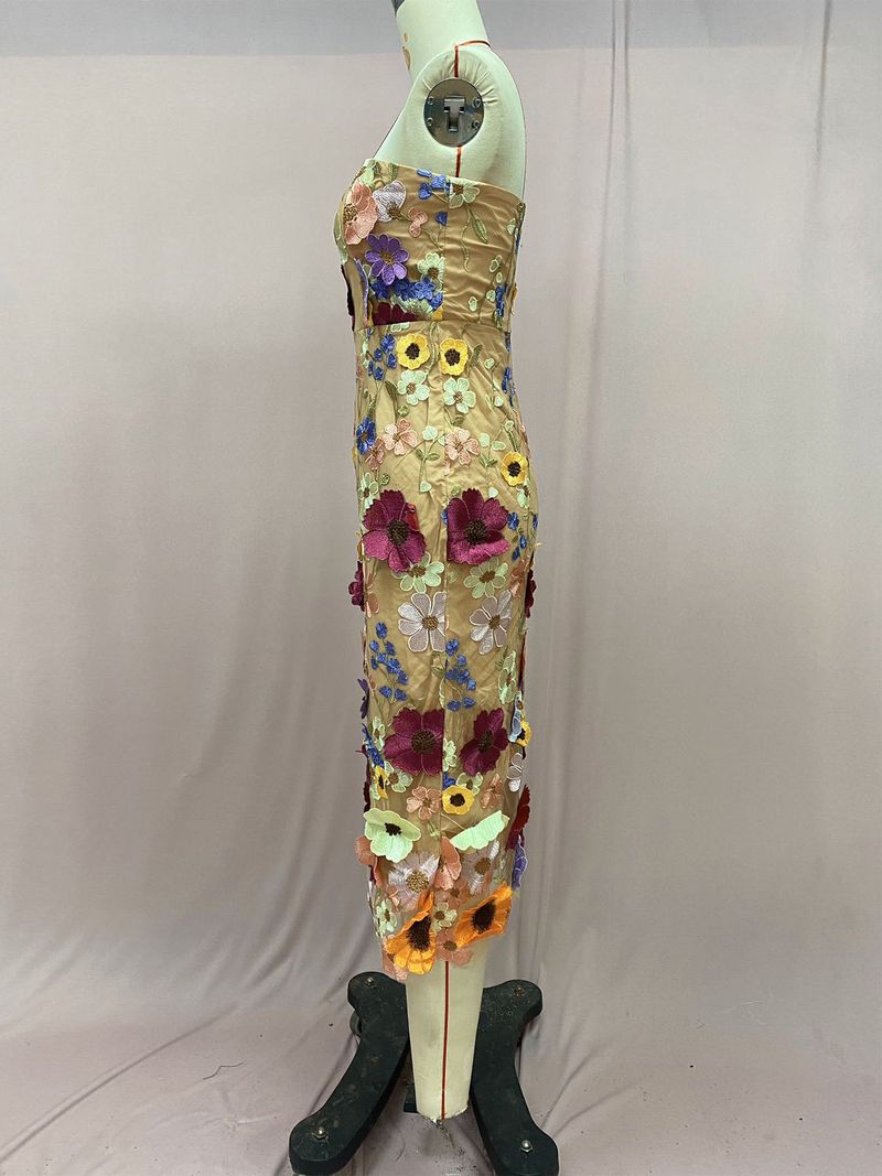 2025 Frühling Sexy Ärmelloses Bunte Dreidimensionale Blumenstickerei Abnehmen Hip Hugging Rock Mittellanges Kleid_voghion.com