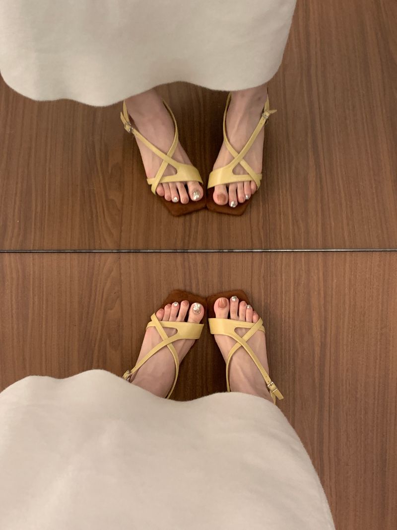 Elegante Sandalen mit offenem Zehenbereich und quadratischer Spitze für Damen mit Rock, atemberaubender französischer Feenstil für den Sommer, 3 cm niedriger Absatz_voghion.com