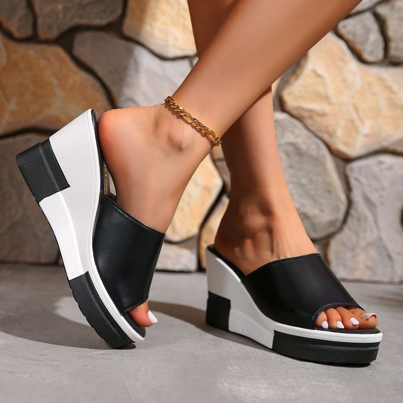 Nouvelles tongs confortables à talons hauts et semelles compensées de couleur unie_voghion.com