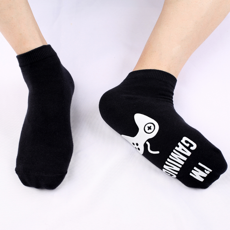2025d Englisch Alphabet Nicht-Slip Dot Casual Spiel Socken Mid-Calf Voll Baumwolle_voghion.com