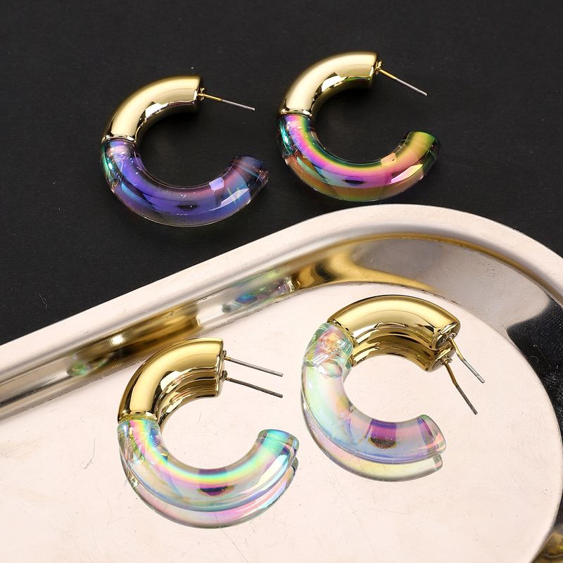 Niche High Transparent Double Color Acrylic Earrings Gradient Color Double C- shaped Earrings Women's Environmental_voghion.com