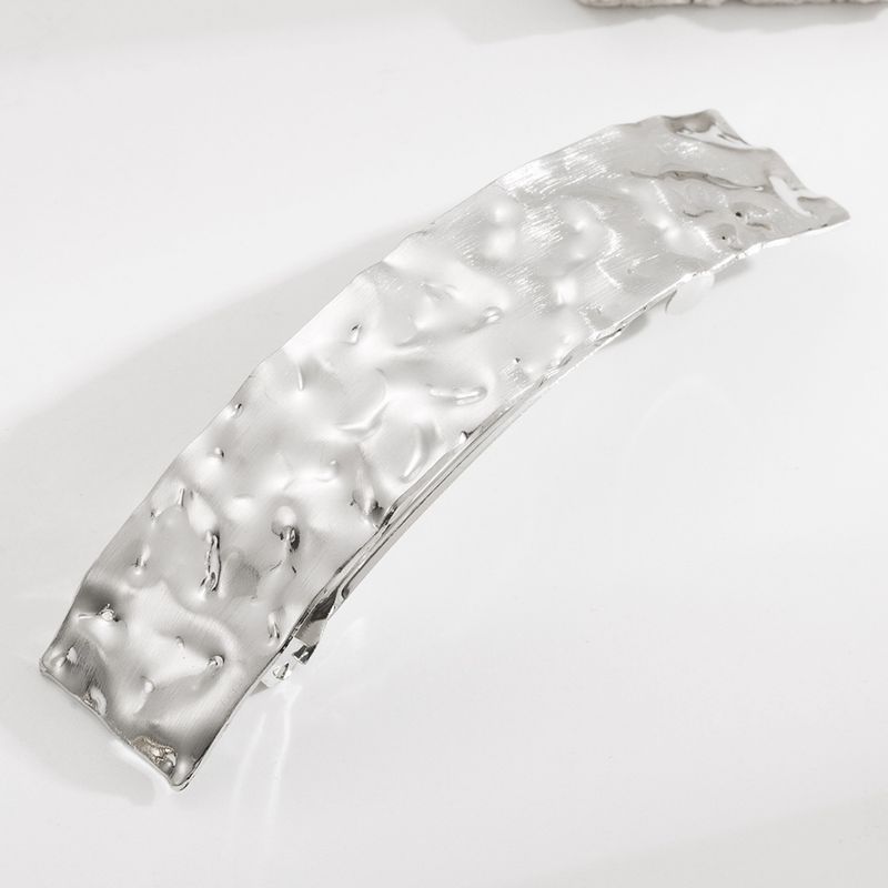 Fermaglio per capelli a molla in metallo liscio geometrico, popolare celebrità di Internet, versatile fermaglio per coda di cavallo, temperamento di alta gamma, fermaglio per capelli a_voghion.com