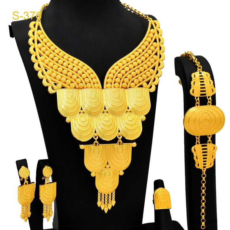 Fashionable luxury ethnic style four piece alloy decoration necklace collarbone jewelry earring set_voghion.com