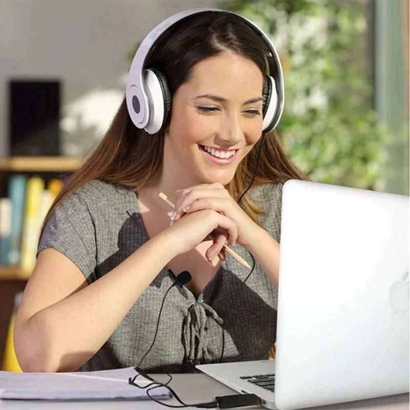 Type-C interface 1.5m clip on portable microphone for mobile live streaming, recording, interviewing, and speech_voghion.com