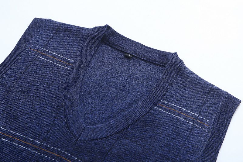 Herrenbekleidung Eine Generation von karierten Westen für Herren im Frühjahr und Herbst, lockerer V-Ausschnitt, Ärmel hinten, ärmellose Weste mittleren Alters, Jacquardpullover mit V-Ausschnitt_voghion.com