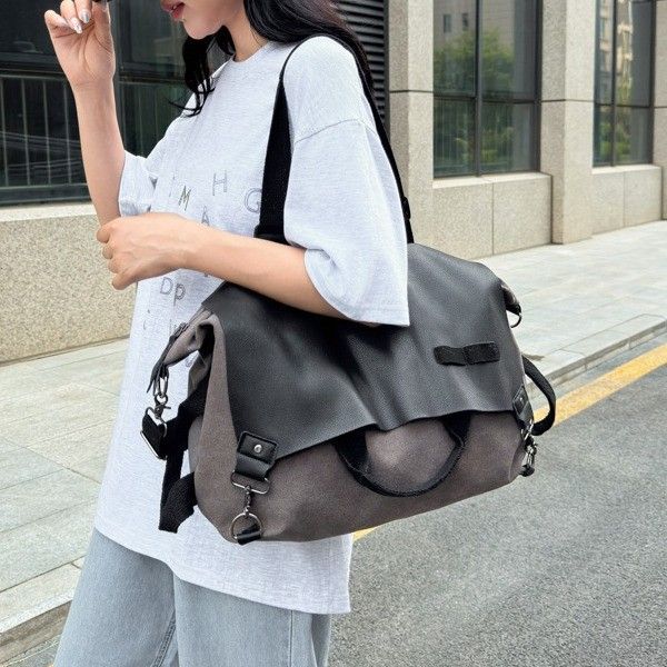 2025 Fall/Winter New Canvas And Leather Shoulder Bags_voghion.com