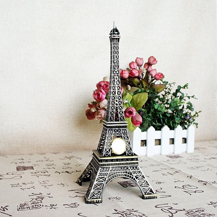 Envoyez une boîte de véritables souvenirs de voyage français en métal, modèle de la Tour Eiffel, ornements pour lui offrir de nombreuses tailles_voghion.com