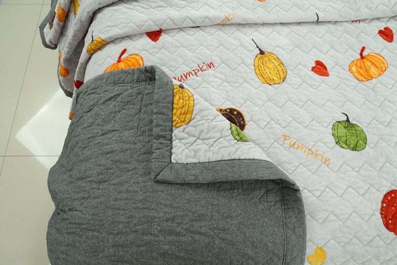 Douyin transmissão ao vivo fio tingido algodão puro capa de cama três peças conjunto inverno dupla face bebê lã lençol conjunto de cama fabricante_voghion.com
