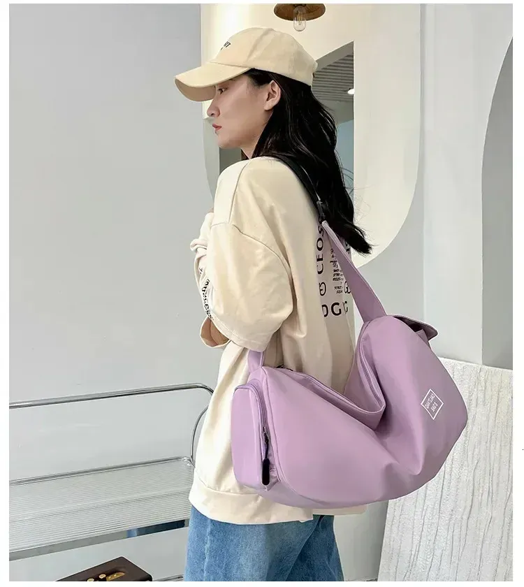 Sporttasche mit großem Fassungsvermögen, tragbar, mit Nass- und Trockentrennung, verstellbarem Schultergurt, Schwimm- und Fitnessrucksack_voghion.com