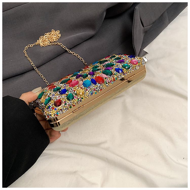 Väskor Damväskor 2004 nya modefärgade diamanter snygg axelväska ins textur crossbody chain box väska_voghion.com