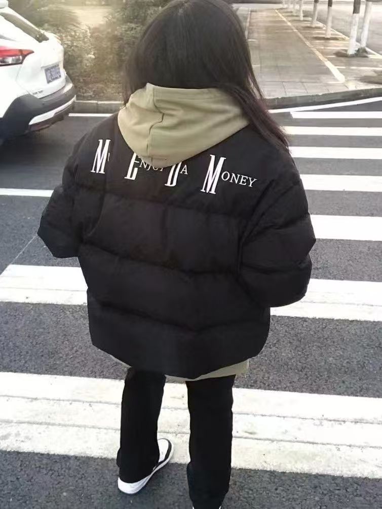 Schwarzer Stehkragen aus Baumwolle mit amerikanischem Buchstabendruck für den Winter, neue, lockere und dicke warme Unisex-Brotjacke_voghion.com