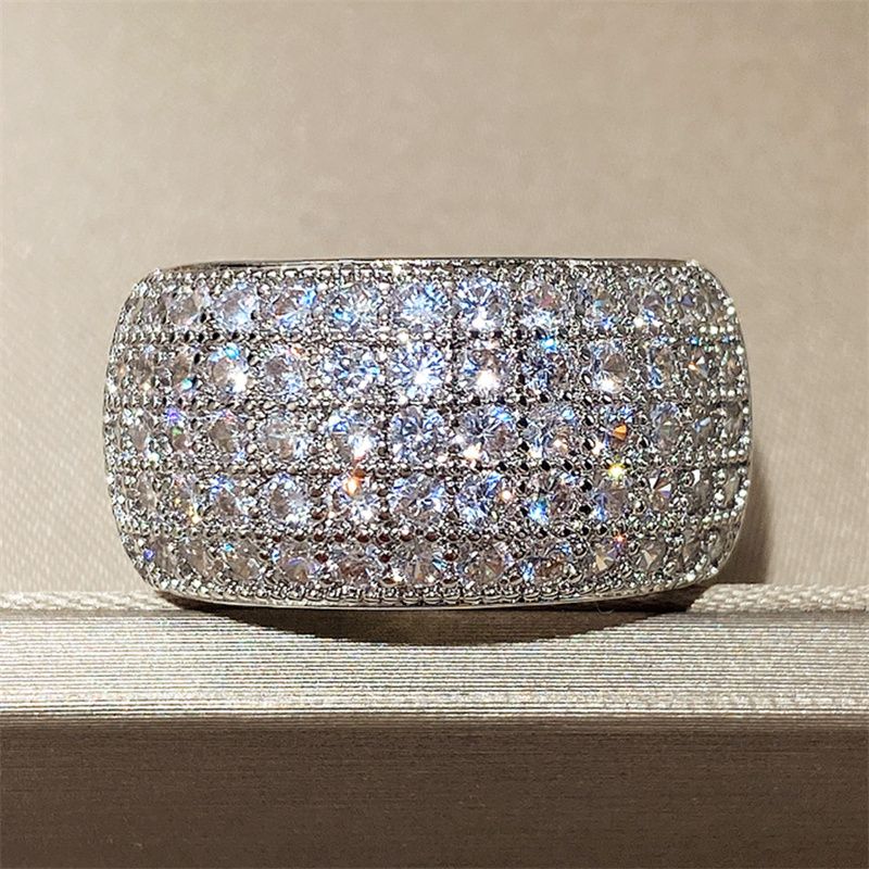 2025 Neuheiten Huitan Micro Gepflasterte 5 Linien CZ für Frauen Bling Mode Weibliche Ring Party, Verlobung, Hochzeit Bands Schmuck heißer_voghion.com