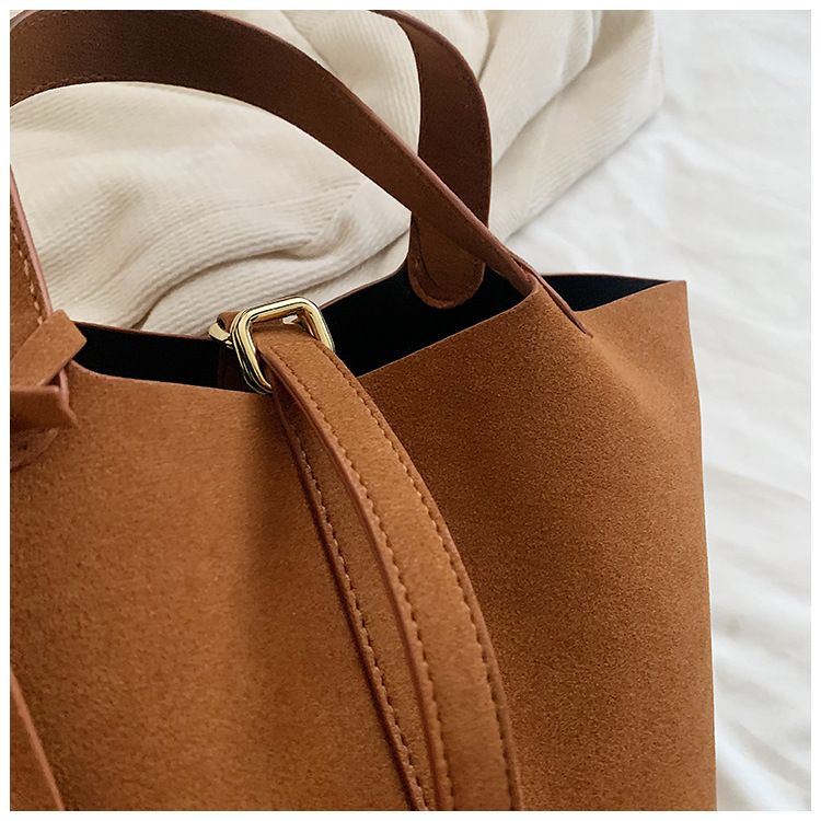 Leichter Luxus-Eimer mit mattiertem Nischendesign, neue trendige Mutter-Kind-Tasche, stilvolle Handtasche_voghion.com