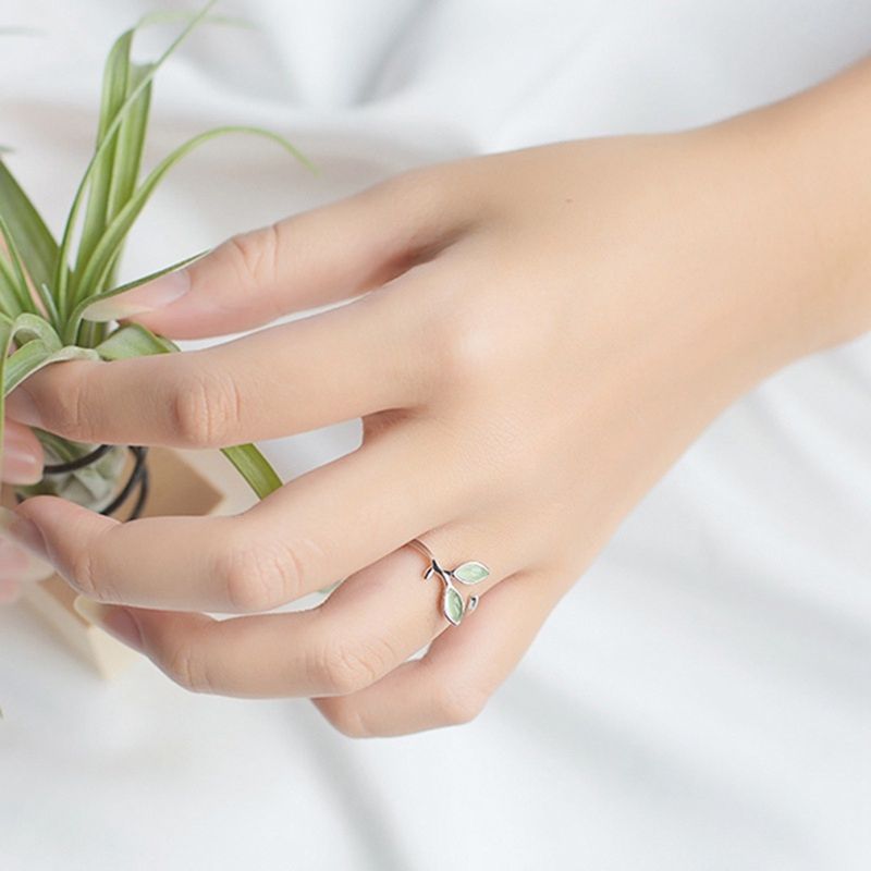 Bague nouvelle, simple et tendance, feuille et opale, bijoux en plaqué argent, bague géométrique ouverte avec branche verte_voghion.com