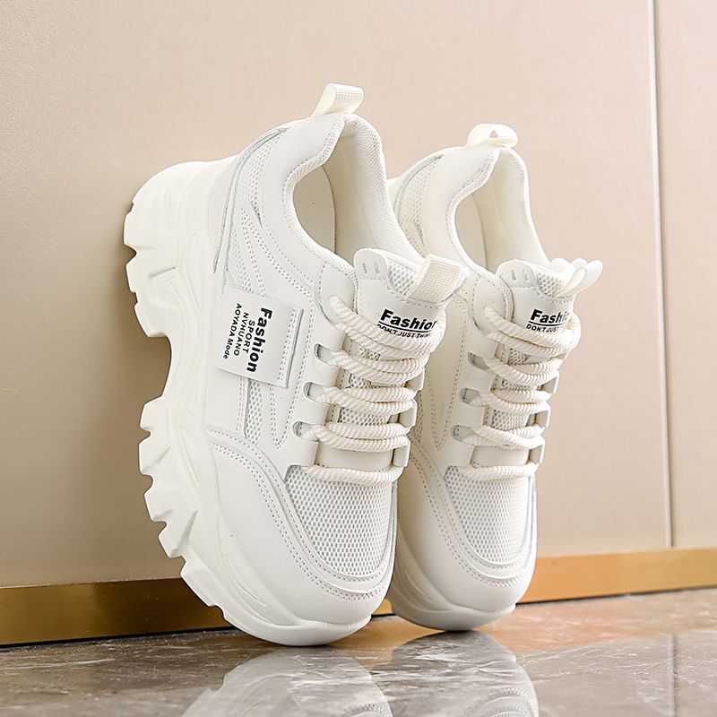 Scarpe sportive casual da donna con aumento interno di 8 cm, tomaia in mesh_voghion.com