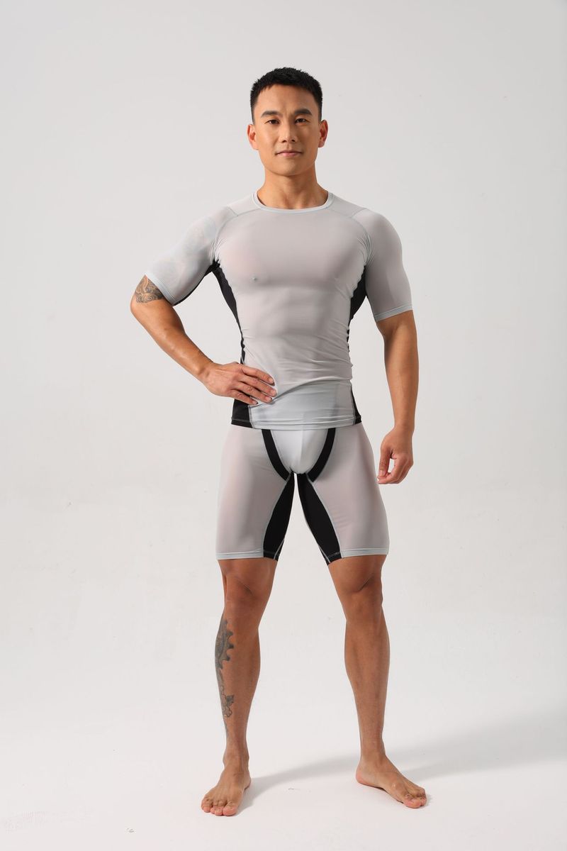 Abbigliamento da uomo, collant fitness color carne, comodi e super elasticizzati_voghion.com