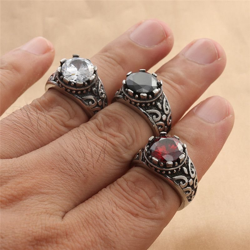 Anello dritto con diamanti intarsiati in titanio da uomo, alla moda, punk, in acciaio inossidabile, a forma di bordo multicolore_voghion.com