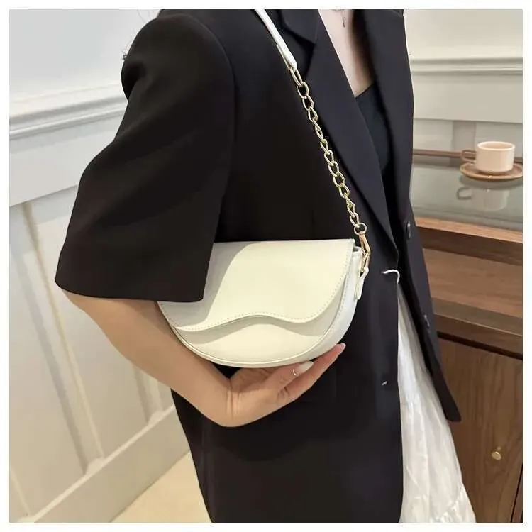 Piccola borsa a tracolla da donna, con tracolla a catena estiva, in pelle PU, regalo per festival_voghion.com