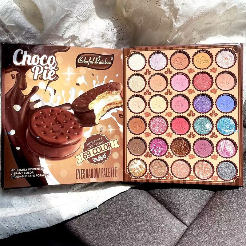 Chocolate 69-Color 3-Layer Book-Style Eyeshadow Palette With Highlighter & Contour - Matte & Shimmer Pigmented Makeup For Natural & Smoky Looks_voghion.com