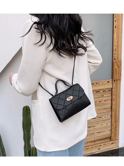 Kvinnor Clutch Liten PVC Axelväska Resväska Form Toes Telefon Dragkedja Damväska Dam Myntväska Resor Toalettartiklar Skönhetsfodral Handväskor_voghion.com