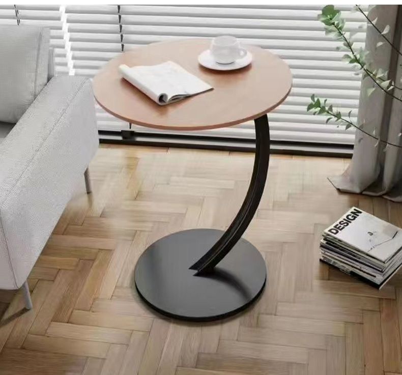 Table d'appoint moderne pour canapé, petite table basse, étagère de rangement simple pour chevet._voghion.com