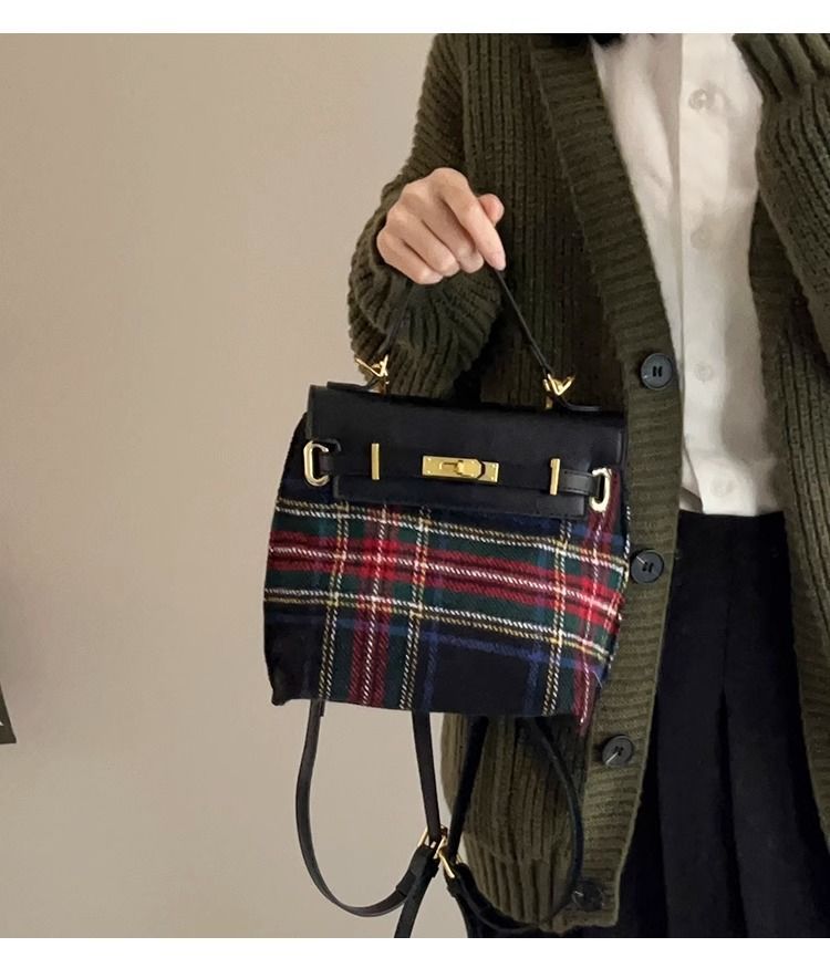 FOUR ONE niche backpack, women's autumn and winter trendy versatile handbag, high-end work commuting backpack_voghion.com