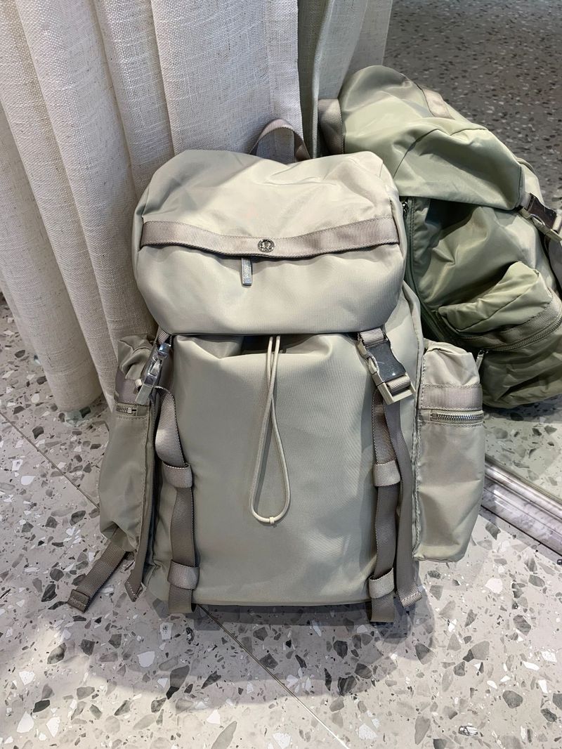 Practical Wear-resistant Cap Backpack Backpack, Backpack, Large Capacity Travel Women's Bag_voghion.com