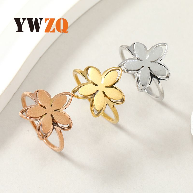 Titanium ring for women with a design sense of hollowed out double-layer flower ring, niche light luxury handmade_voghion.com