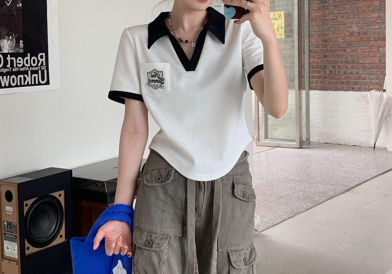 Ženska poletna majica s kontrastnimi rokavi in polo ovratnikom, ohlapna kroja, nišna in elegantna kratka majica_voghion.com