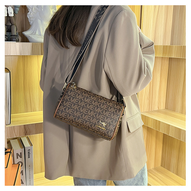 Bolsas femininas 2023 nova moda impressão boston sacos de alta qualidade grande capacidade travesseiro ombro saco do mensageiro_voghion.com