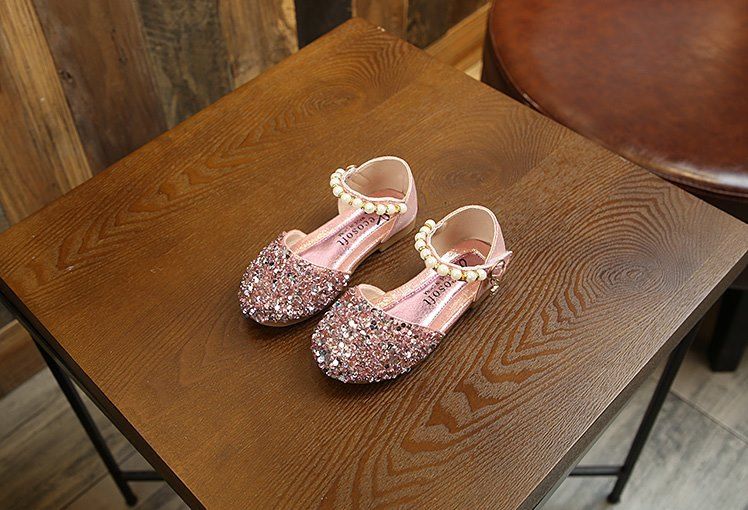 Außenhandel kinder Sandalen 2025 Sommer Neue Mädchen Strass Quadratischen Kopf Prinzessin Leder Schuhe Student Bogen Tanz Schuhe_voghion.com