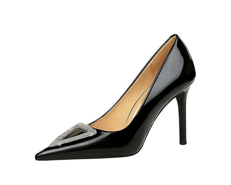 6122-3K36 Scarpe con tacco a spillo in pelle verniciata lucida, punta bassa e affusolata, con strass scintillanti e tacco alto_voghion.com
