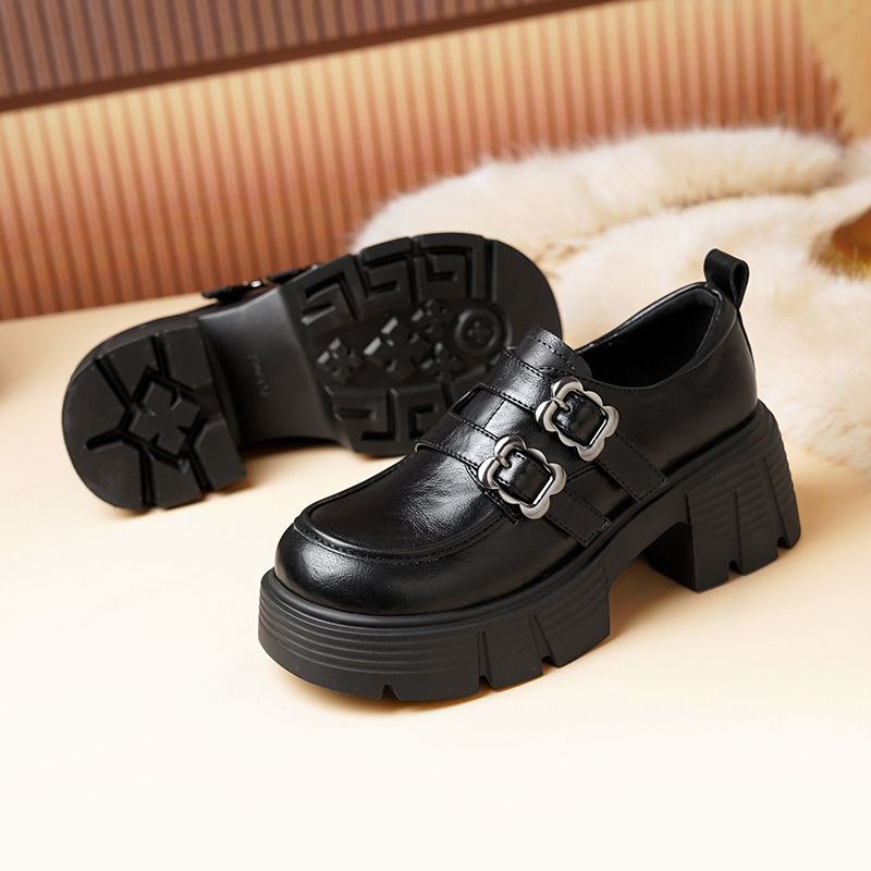 Mocassini da donna in stile britannico con fibbia in velcro, suola spessa e tacco grosso, novità per l'autunno e l'inverno 2024_voghion.com