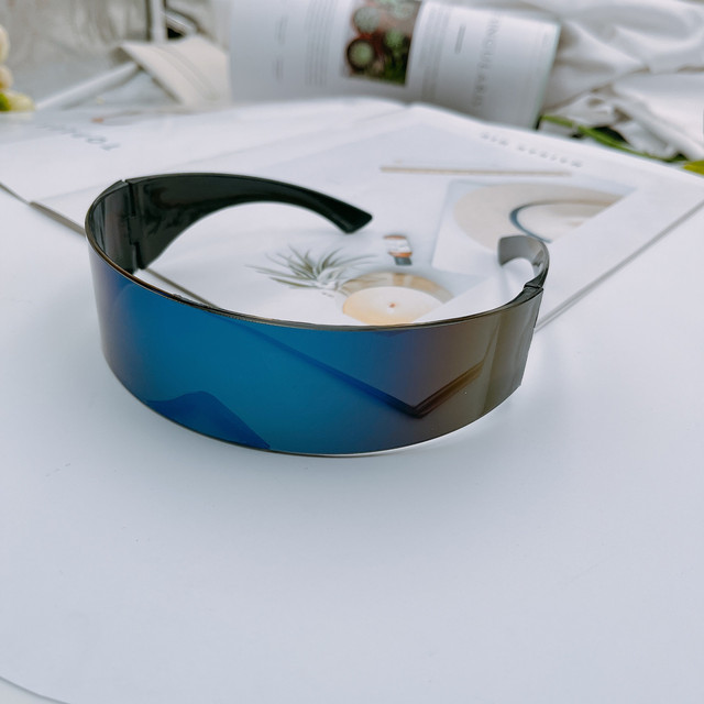 Occhiali da sole futuristici da donna con visiera stretta Occhiali da vista laser Personalità Occhiali da vista con lenti a specchio Occhiali integrati Occhiali da sole da uomo_voghion.com