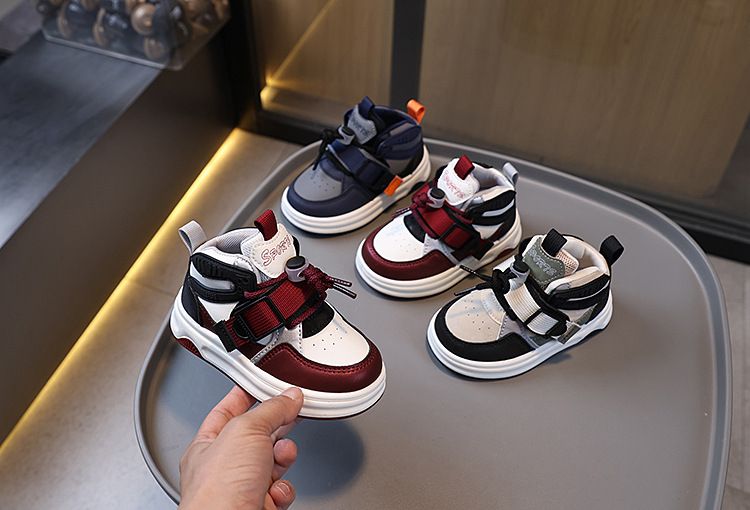 New Boys' Casual Board Shoes Velcro Girls' Bread Shoes Soft Soled Baby Shoes_voghion.com
